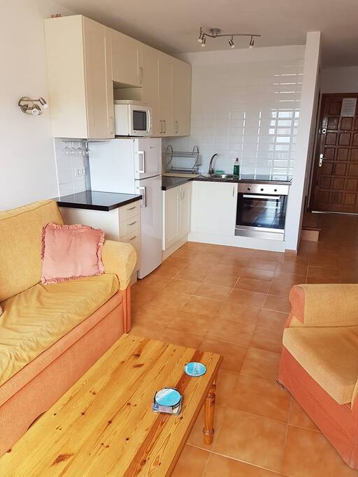 Lounge/kitchen area