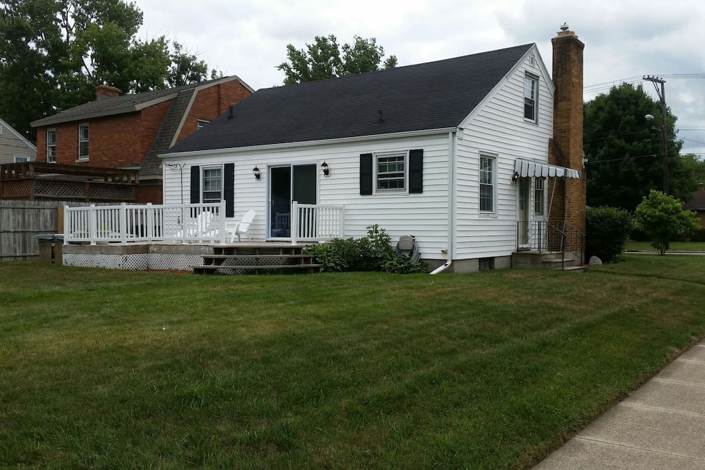 Spacious back yard, large deck