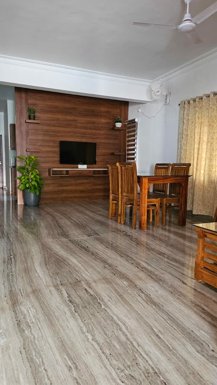 Villa 709: Luxurious Villa Near Metro Station - Kochi