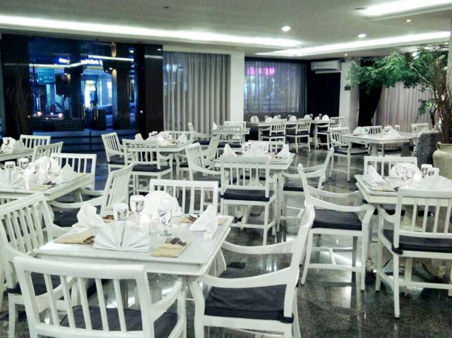 White Belagio Restaurant