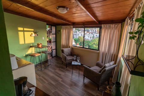 Top Airbnb: Sunrise viewpoint, central in Taxco De Alarcón