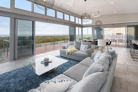 Popular Airbnb listing: Busselton Beachside - A Splash of Heaven in West Busselton