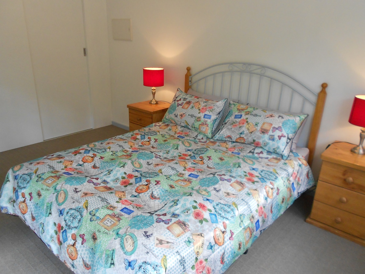 Двокреветна соба (долу)