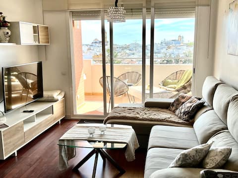 Popular Airbnb listing: Central Park | TOP Apartment | Panoramaview & POOL in Estepona