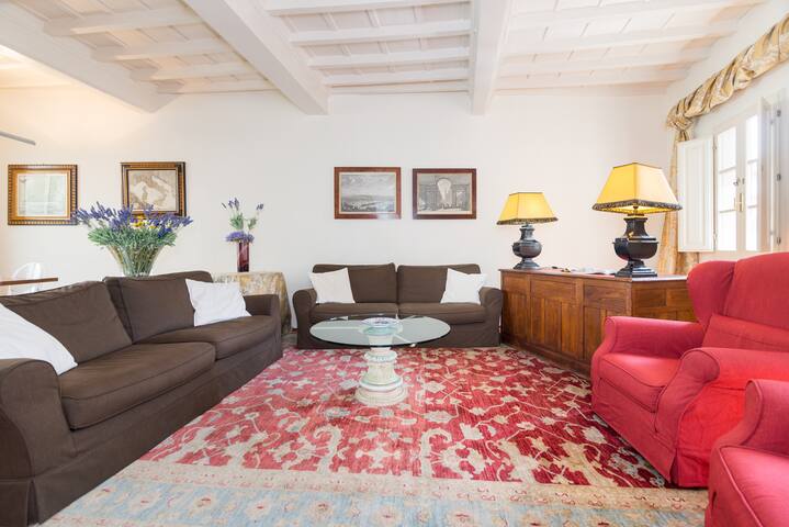 Classy & big penthouse + cooking gallery image 5