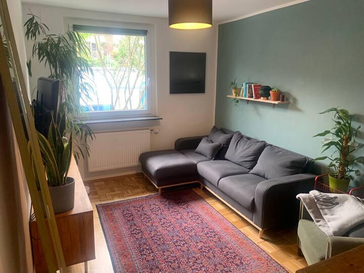Schöne 2 Zimmer Wohnung Im Herzen Von Sülz - Cologne