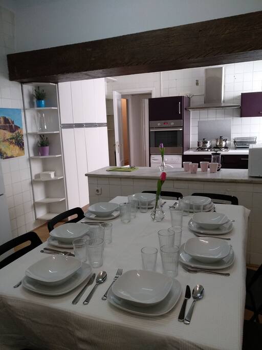 Cocina con Office, totalmente equipada