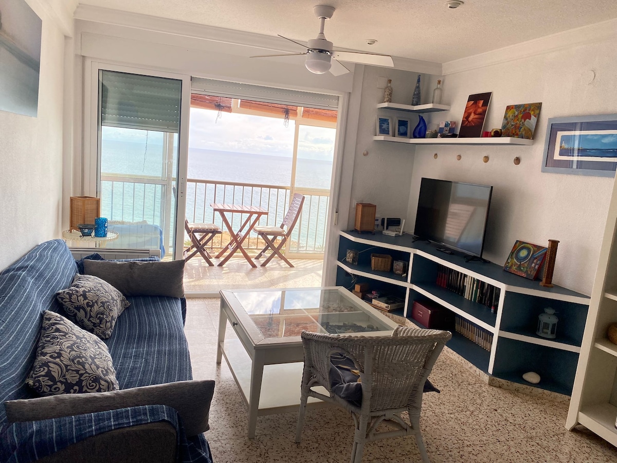 Salón frente al mar 