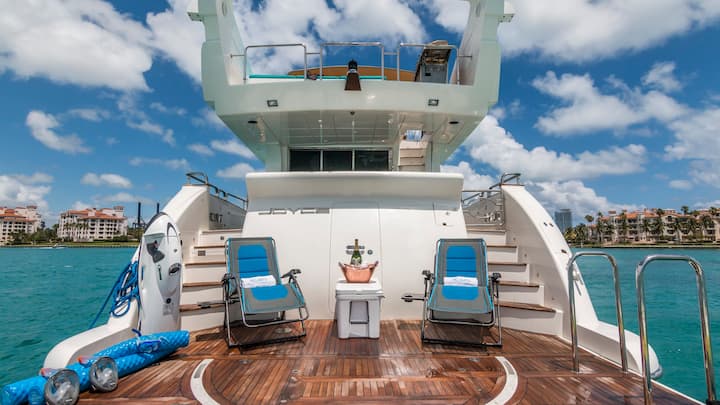 airbnb miami yacht