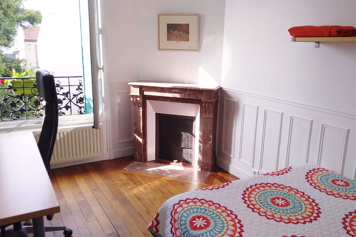 Double Room #4 - 2nd floor