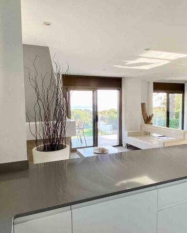 Villa.Sta.Cristina frente playa StaCristina AC/BBQ gallery image 5