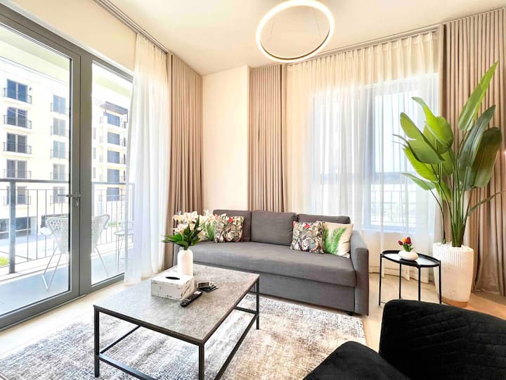 Family & Pet Friendly Brand-new Apt Near Beach - Dubai
