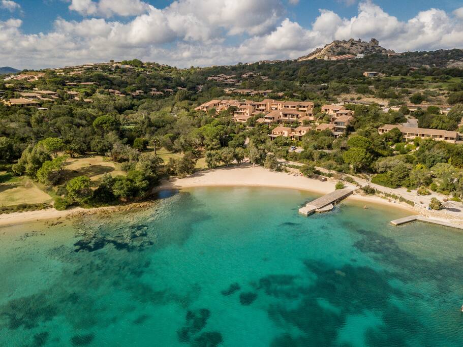 the beach 100 m from the villa