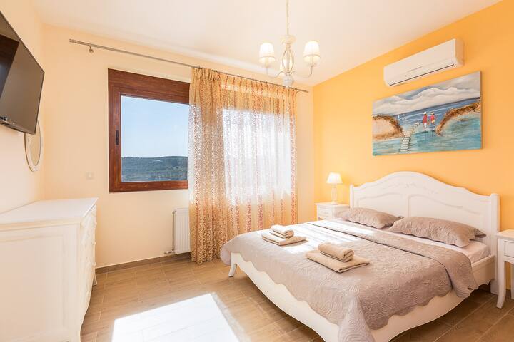 Rodi Luxury Stone Villa gallery image 3