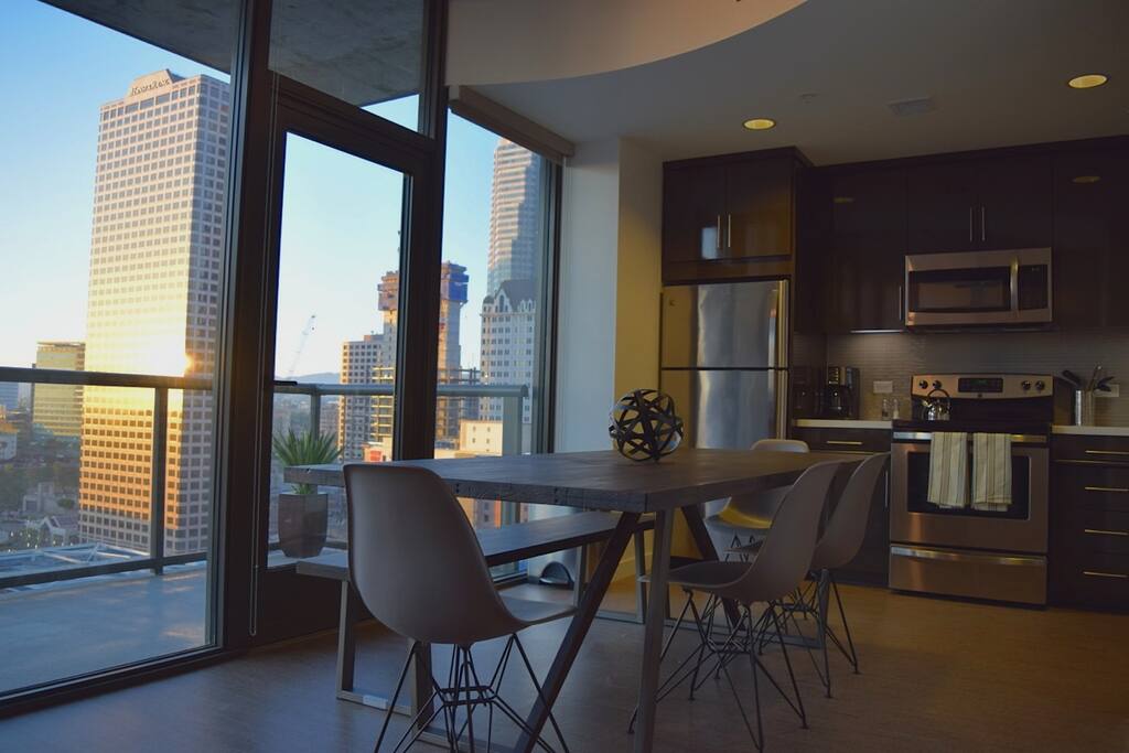 Kitchen area includes dining for 4