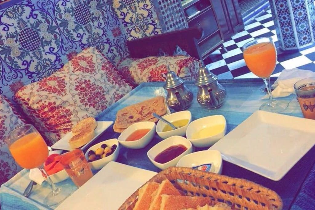 Free breakfast included