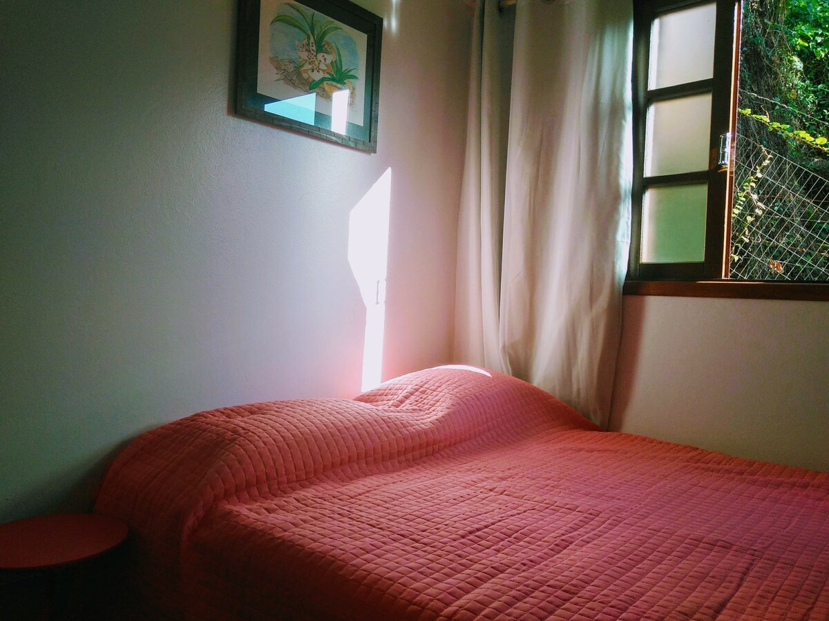 საძინებელი 2