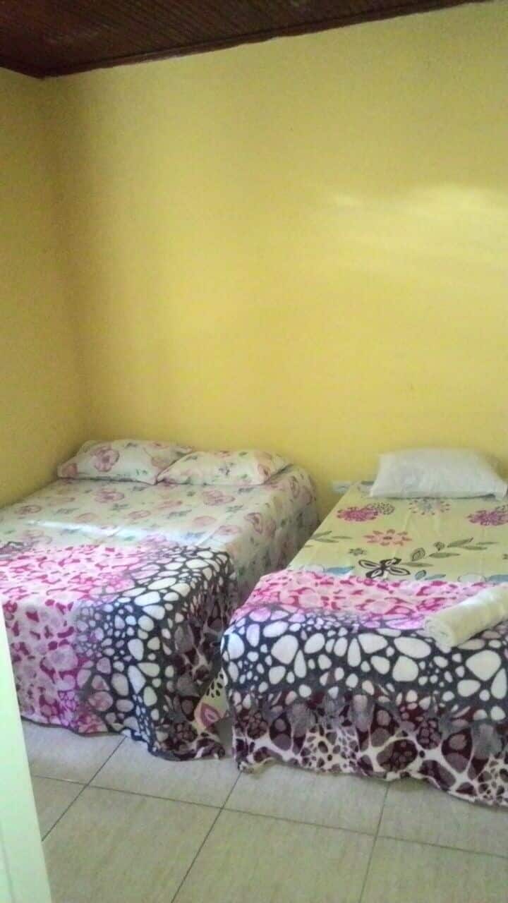 غرفة النوم 1