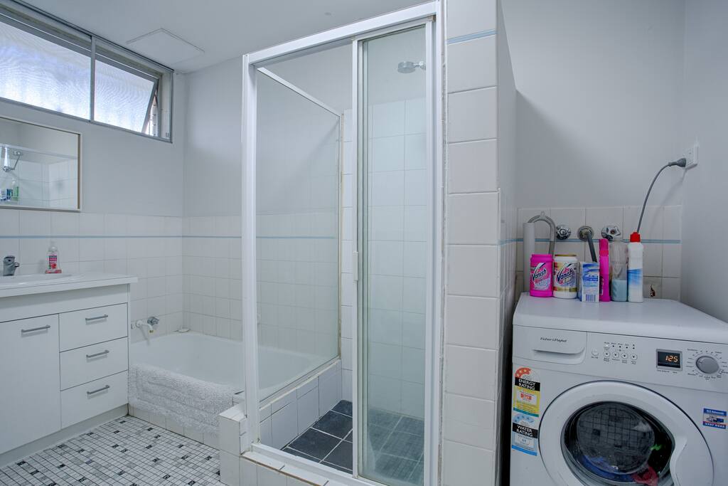 Large Bathroom