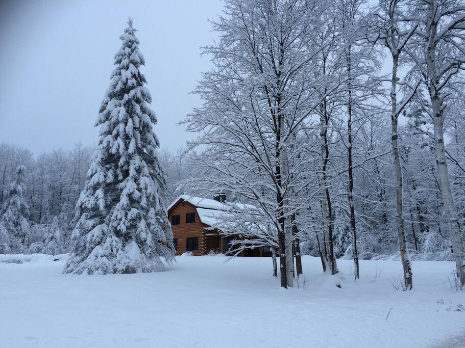 THE CABIN....a Vermont log home Cabins for Rent in Mendon, Vermont
