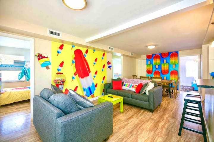 Extended Family Dream Entire Property! 6 Bedroom! - Fort Myers Beach, FL