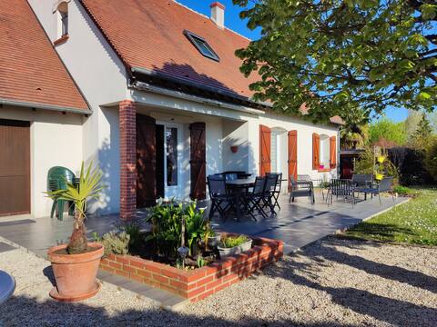 Large comfortable and bright rooms