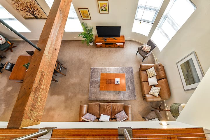 Peter Mills Apartment No 1