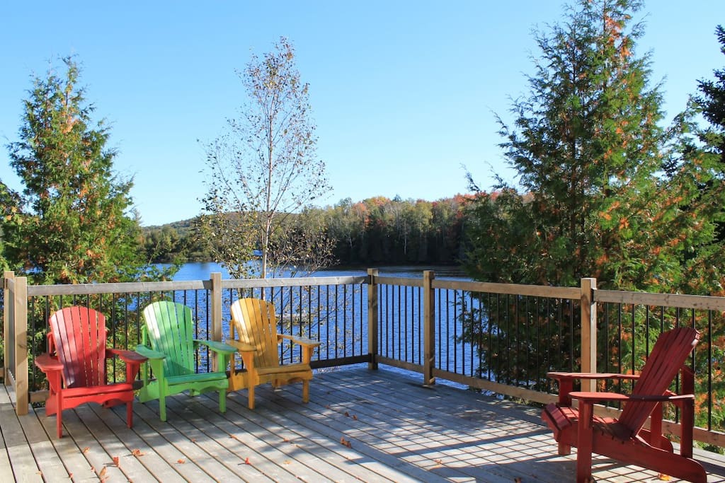 Large deck great for barbecue and party
