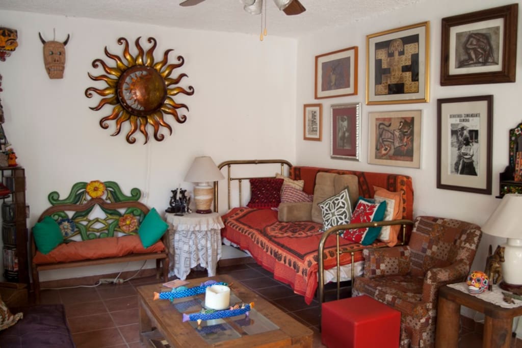 sala dormitorio con Tv