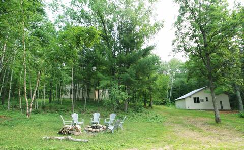 Private Wooded Retreat