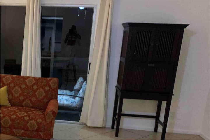 17 Stunning Near Beach Free Heated Pool And Spa - Naples