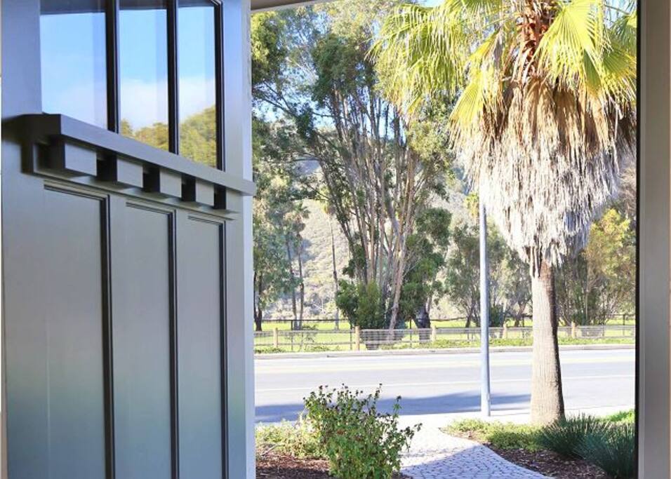 BEACH DREAMER 3 Master Suites OCEAN VIEWS Houses for Rent in