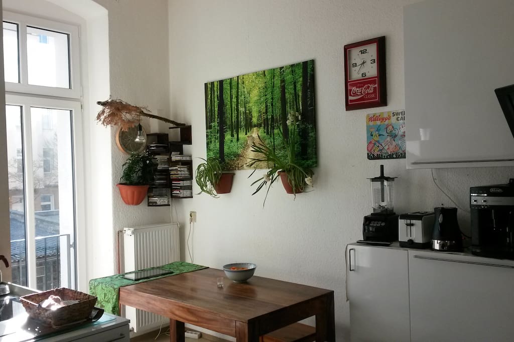sunny and big kitchen, with fullautomatik Coffemachine