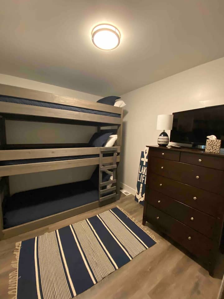 საძინებელი 3