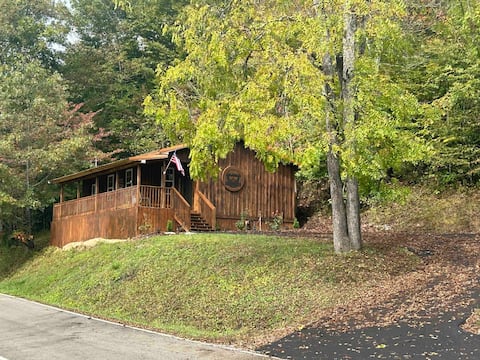 Indian Creek Cabin-McKee, KY