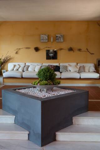 Rodialos gallery image 3