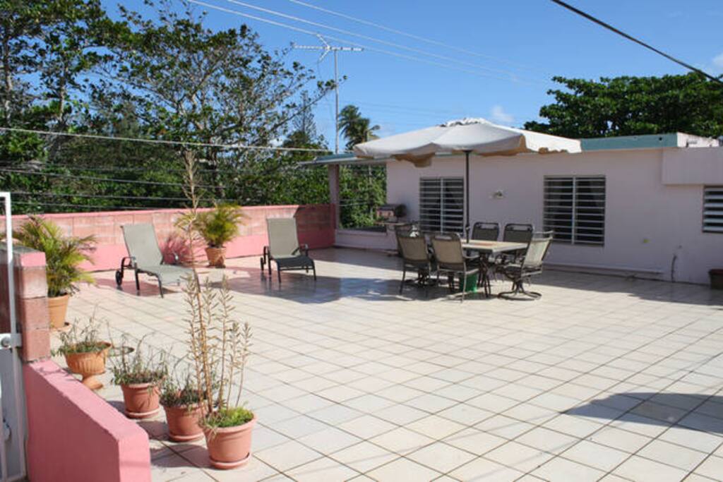 Large shared second floor terrace
