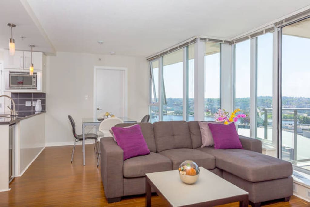 open living room with floor to sky windows