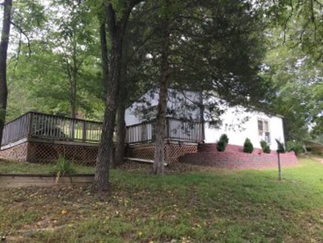 Airbnb Ava Vacation Rentals Places To Stay Missouri