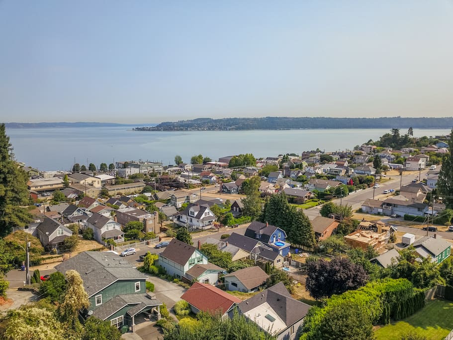 The best neighborhood in Tacoma, views of Old Town, Commencement Bay
