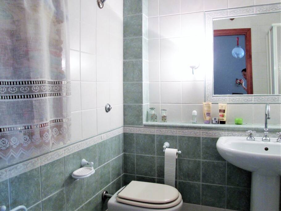 Bathroom view 3