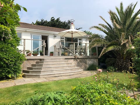 Bright and beautiful home by the beach