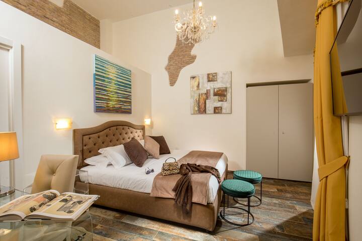 MySuite Tower Pantheon gallery image 5