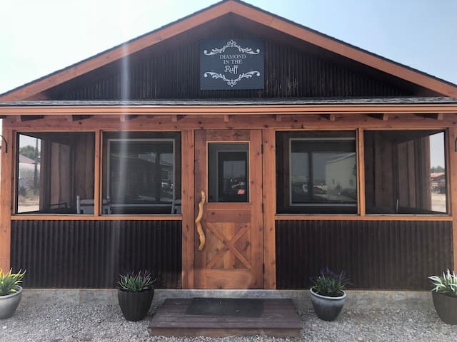 Airbnb Wisdom Vacation Rentals Places To Stay Montana