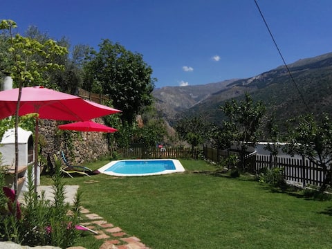 Almez de Lúa, mountain villa
