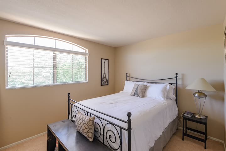 Second bedroom next to the second bathroom