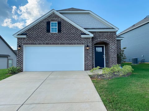 Beautiful Home 25 mins from Downtown Birmingham