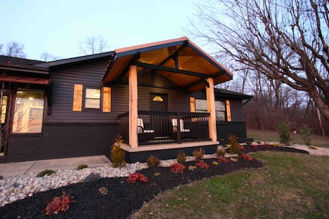 Terrace Farmhouse - Chillicothe, OH