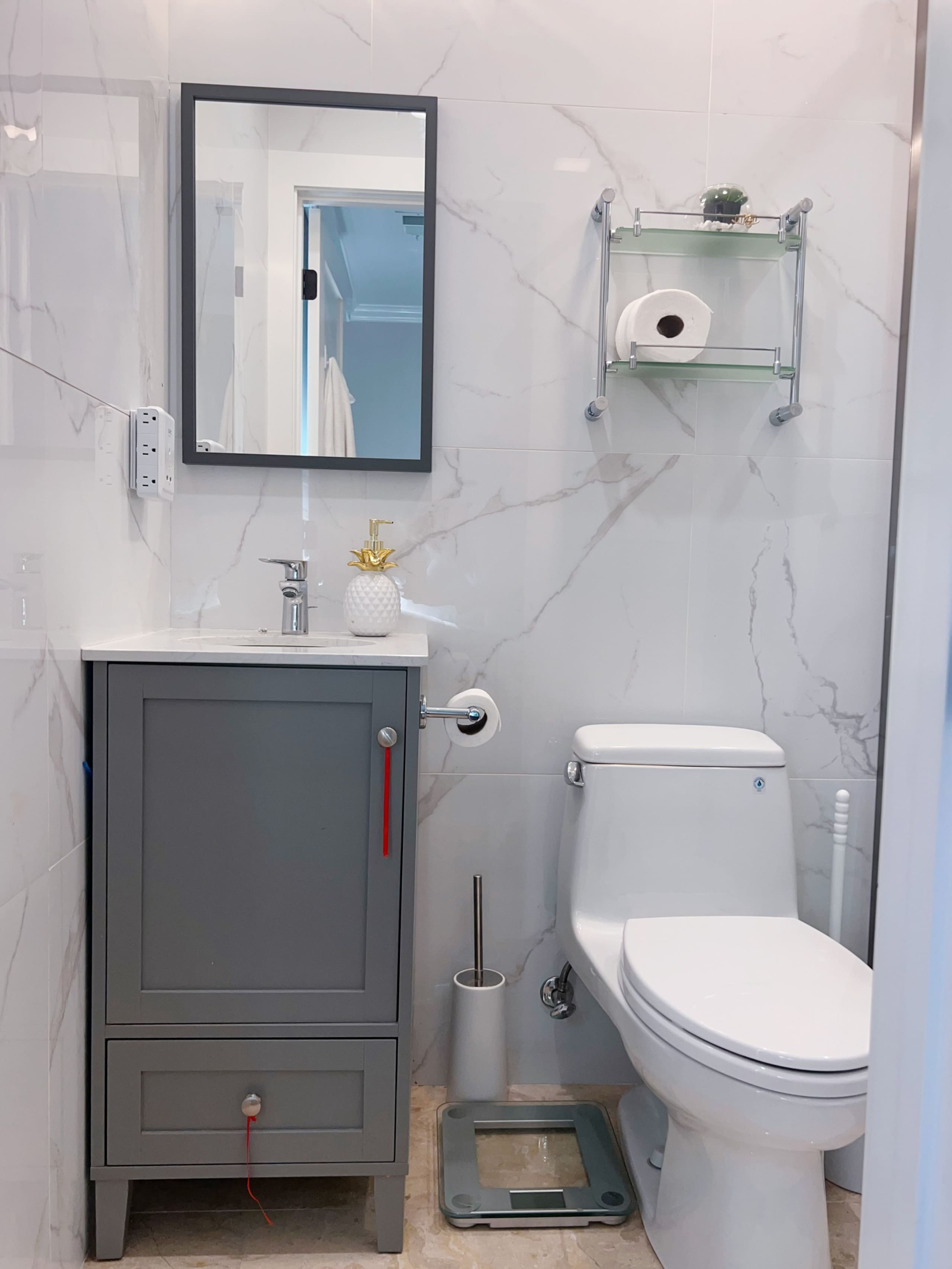Home in San Francisco · ★4.96 · 3 bedrooms · 3 beds · 3 private baths - Image 36