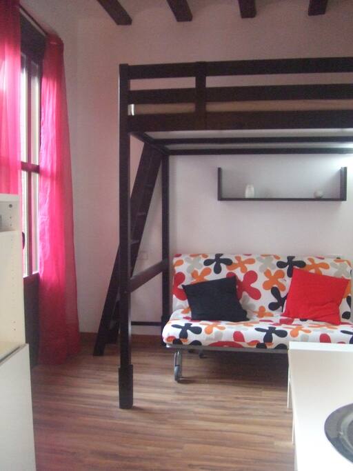 Cama en altillo